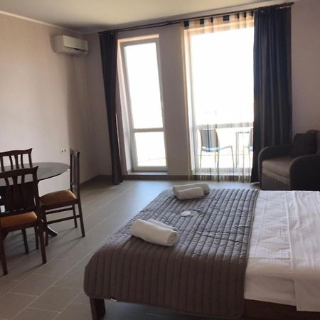 Hotel Golden Beach ザトカ エクステリア 写真