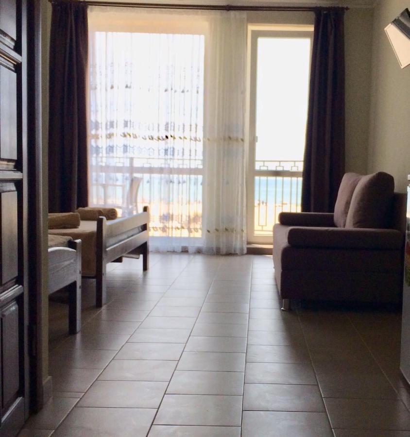 Hotel Golden Beach ザトカ エクステリア 写真