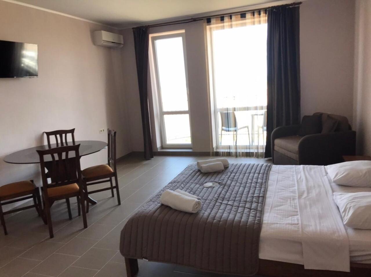 Hotel Golden Beach ザトカ エクステリア 写真