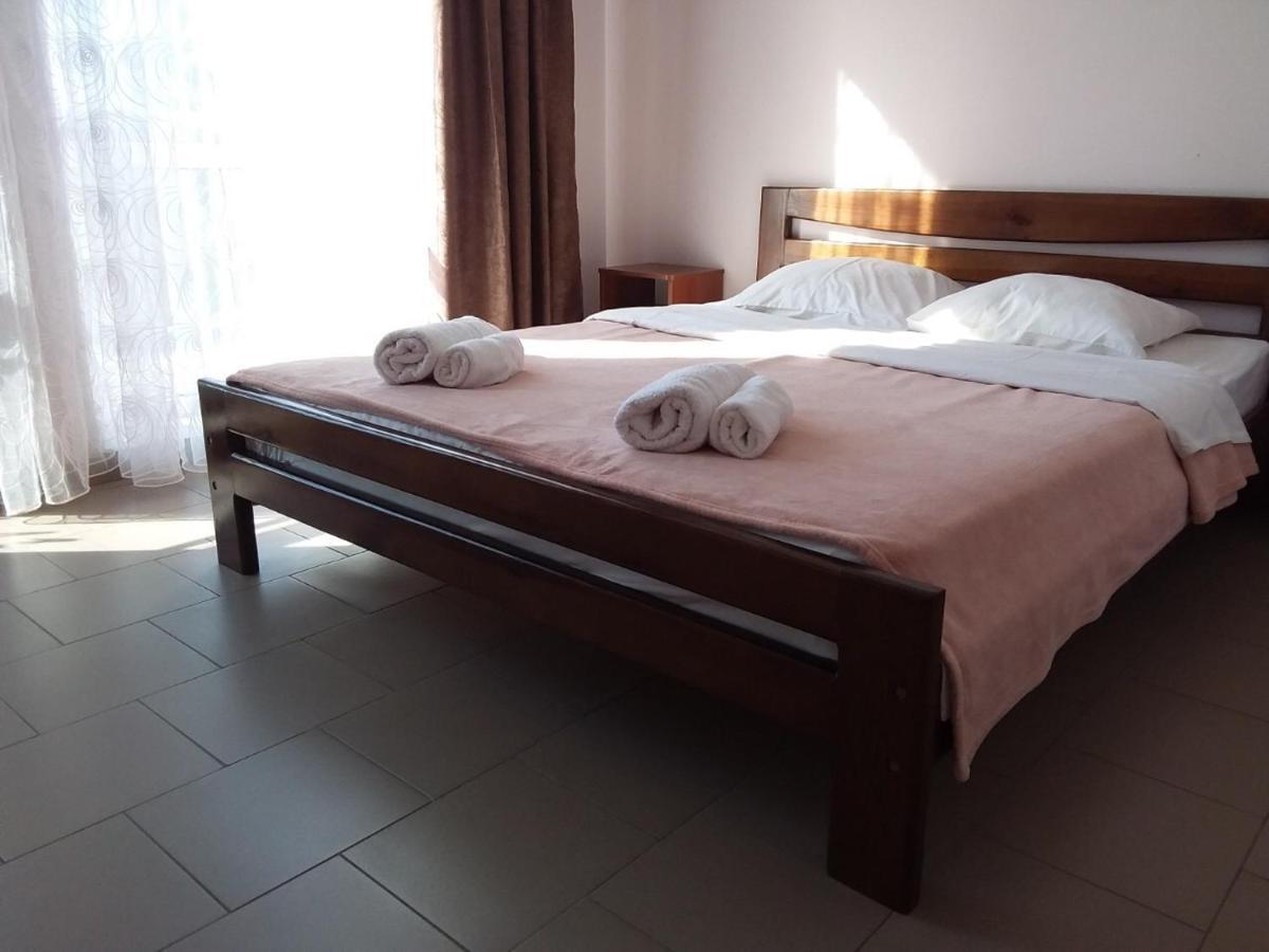 Hotel Golden Beach ザトカ エクステリア 写真